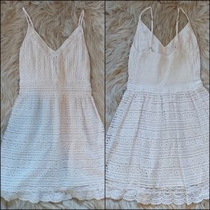 Abercrombie and Fitch Fit and Flare Lace Detail Mini Dress Size Small